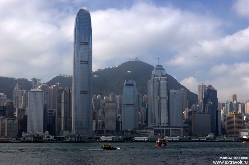 Вид на Гонконг сити и Виктория харбор
